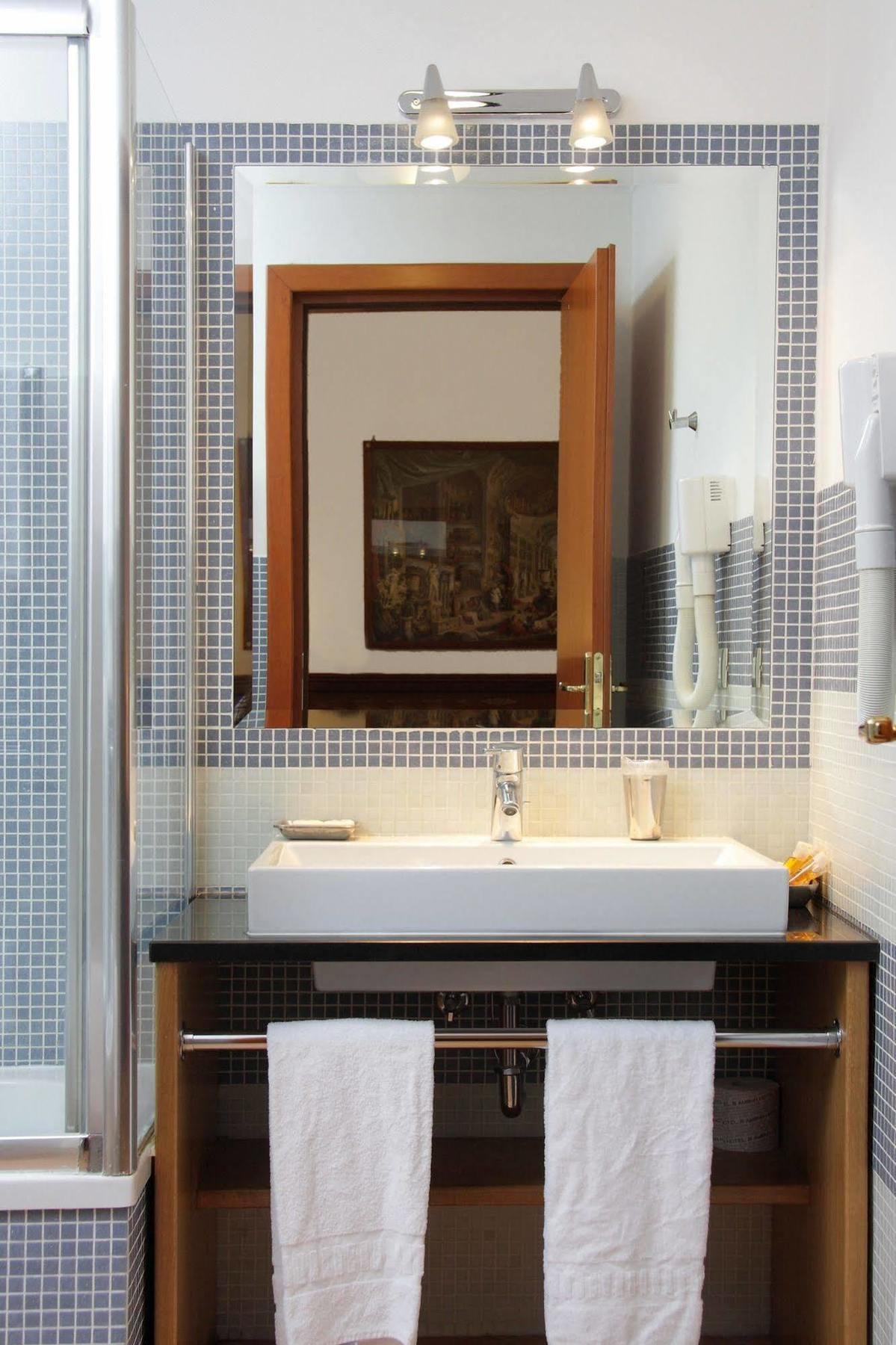 Отель Relais Pierret Рим Экстерьер фото