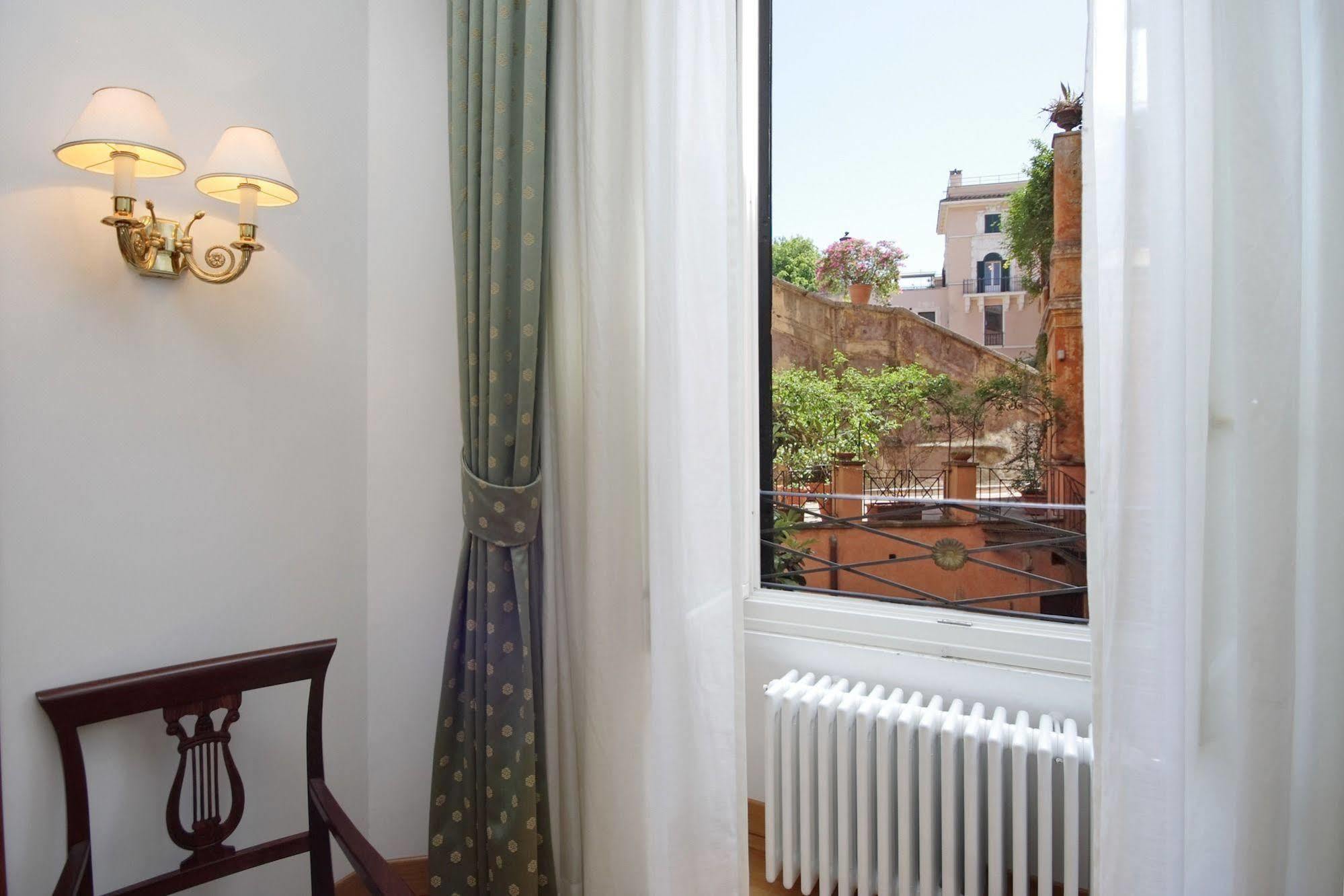 Отель Relais Pierret Рим Экстерьер фото